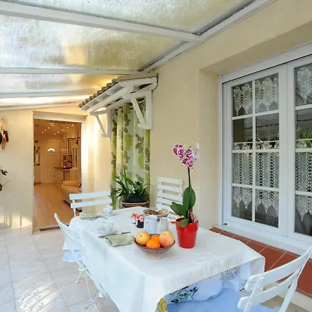 Pavillon Clara Flor * Prades (Pyrenees-Orientales)