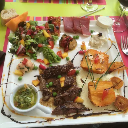 Pavillon Clara Flor * Prades (Pyrenees-Orientales)