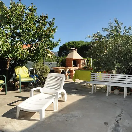 Pavillon Clara Flor Vakantiehuis Prades (Pyrenees-Orientales)